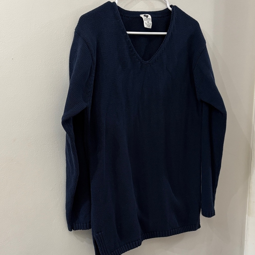 Columbia Navy blue Cotton Sweater - women’s XL - knit - Vneck